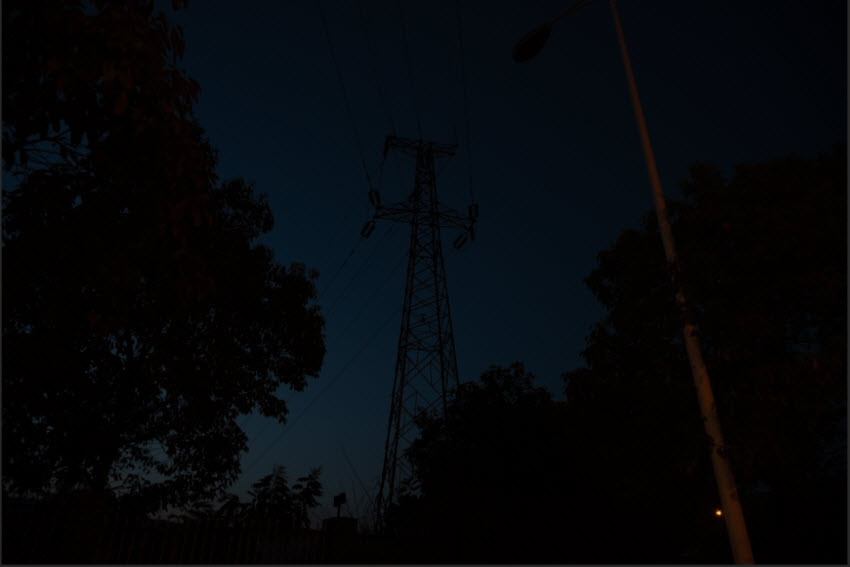 Topaz vs Lightroom noise reduction