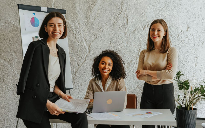 How to Pose for Business Portrait